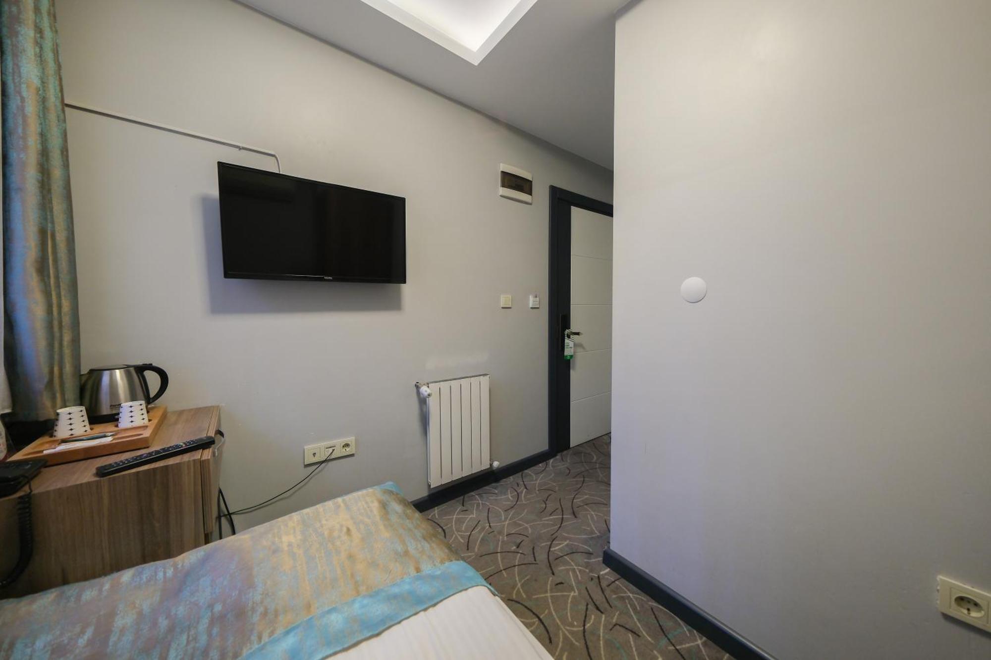 Grand Kavi Hotel — Foto’s 3